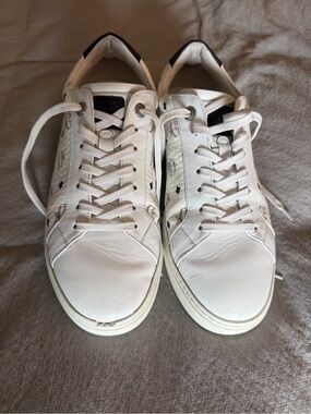MCM White Leather Low-Top Sneakers with Black Accents, Or best offer!!